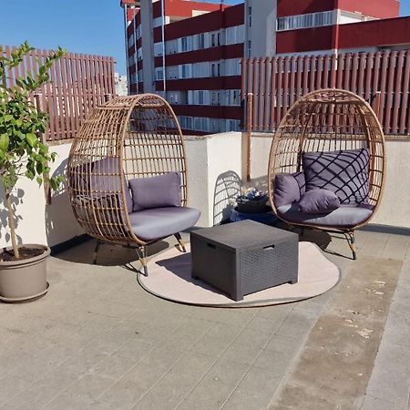 Luxus P4T Family 3 Bedroom With Pool, Tennis Court And Sauna Brindisi Eksteriør billede