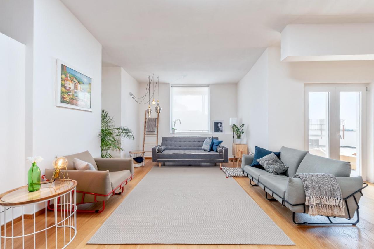 Luxus P4T Family 3 Bedroom With Pool, Tennis Court And Sauna Brindisi Eksteriør billede